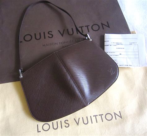 louis vuitton epi pochette demi lune|Pochette Louise Epi Leather .